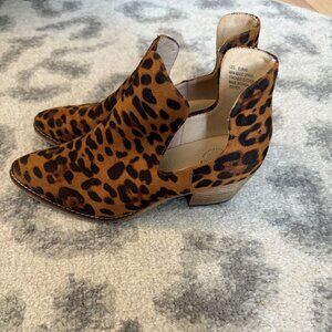 Leopard Print Cut Out Ankle Boot